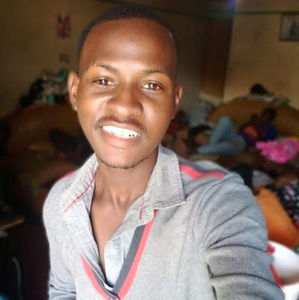 Meet your Posher, Lyrical